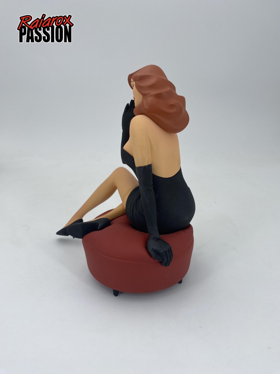 Pin-up de Berthet N°3 - Robe noire