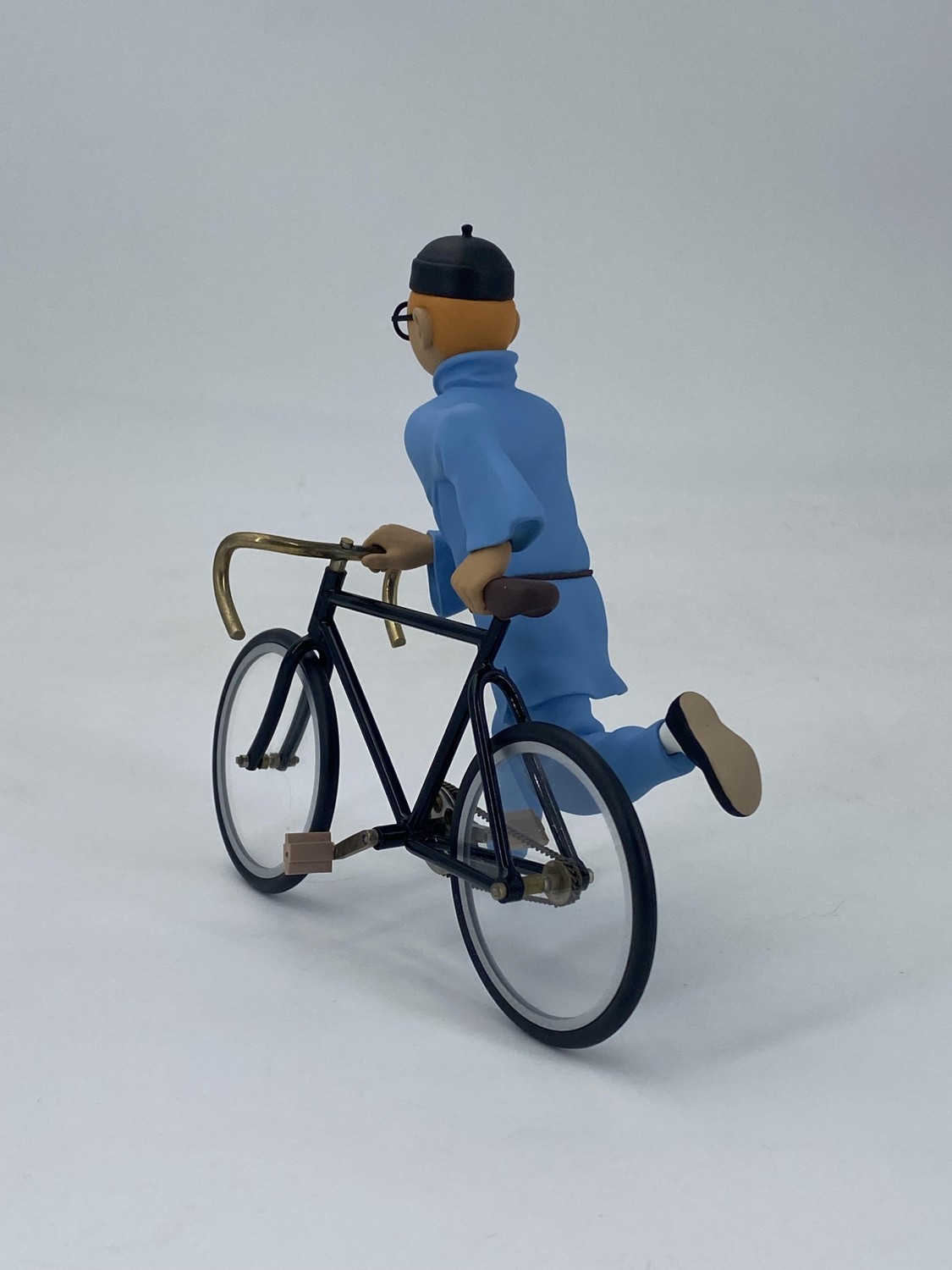 Tintin et le vélo - Le Lotus Bleu